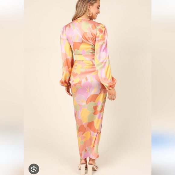$91 Runway The Label Floral Dress Satin Mindy Rapture Dress - Picture 2 of 5